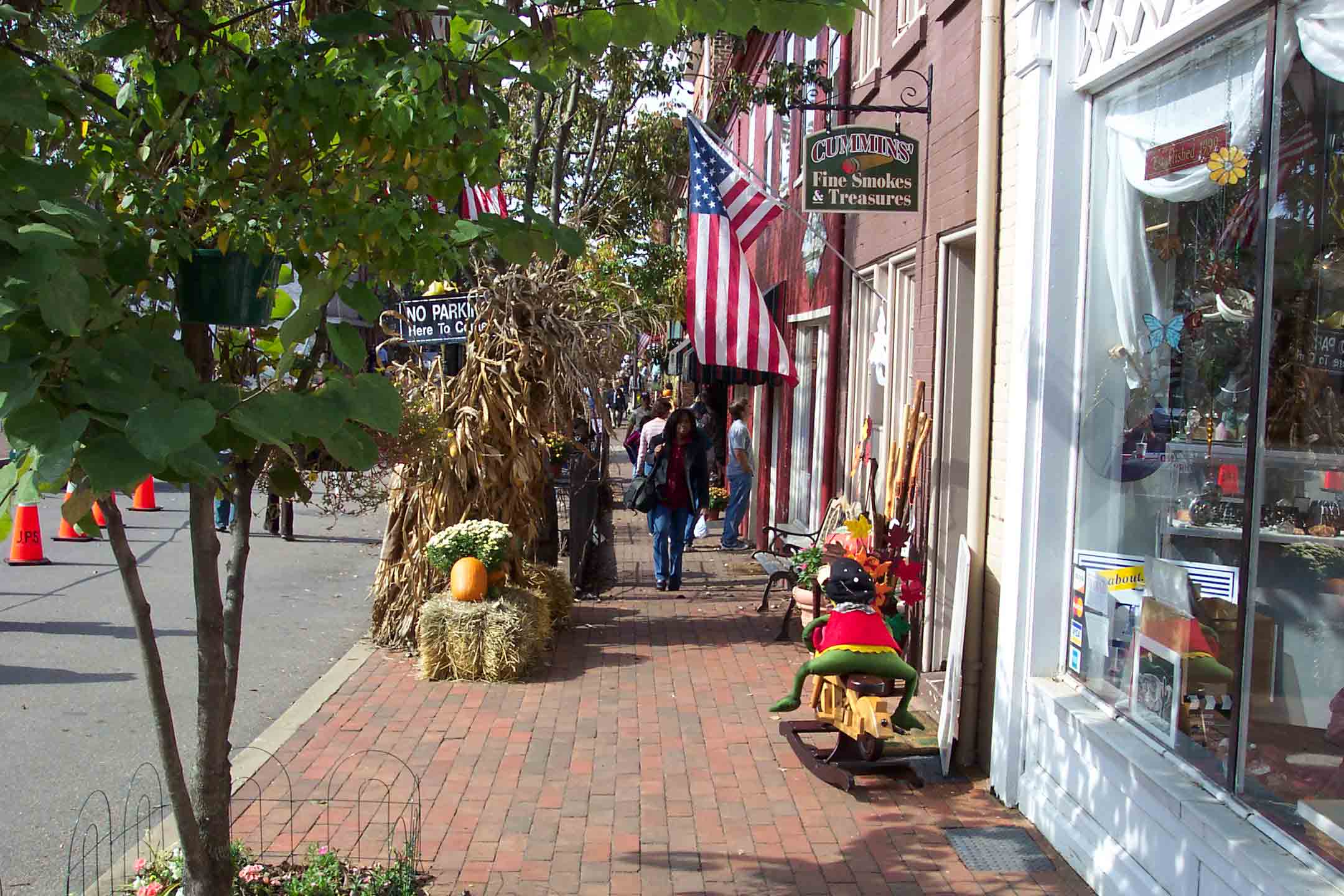 downtownweb_4267.jpg